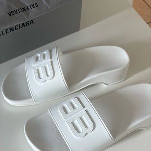 SALE!!Balenciaga WOMEN'S POOL CLOG BB SLIDE SANDAL MONOCOLOR IN WHITE AUTHENTIC